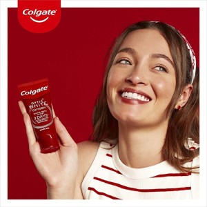 Colgate Optic White Oxygen Beyazlatıcı Aktif Oksijen Teknolojisi Diş Macunu 50 Ml - Thumbnail