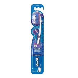 Oral-B - Oral-B Advantage 3D White Soft 35 Diş Fırçası