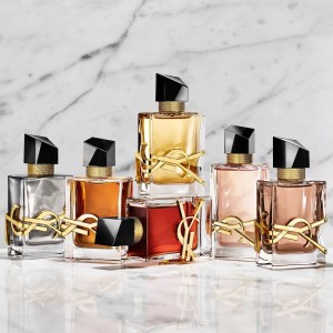 YSL Libre Florale Kadın Parfüm Edp 50 Ml - Thumbnail